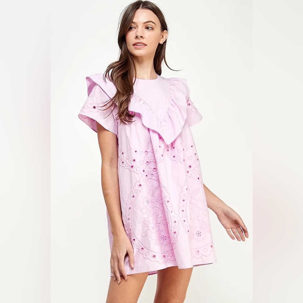 Lilac Eyelet Dress
Size L (fitted petite L - loose fit Medium) 
NWT